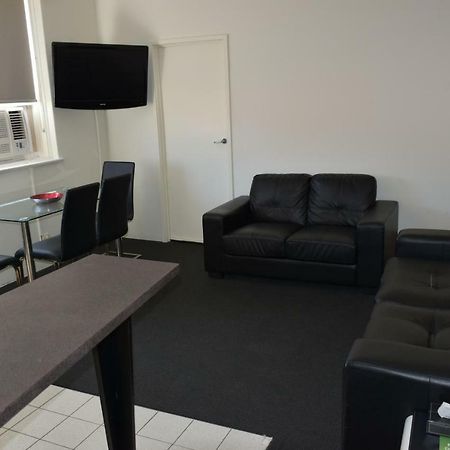 Apartments On Flemington Melbourne City Exterior foto